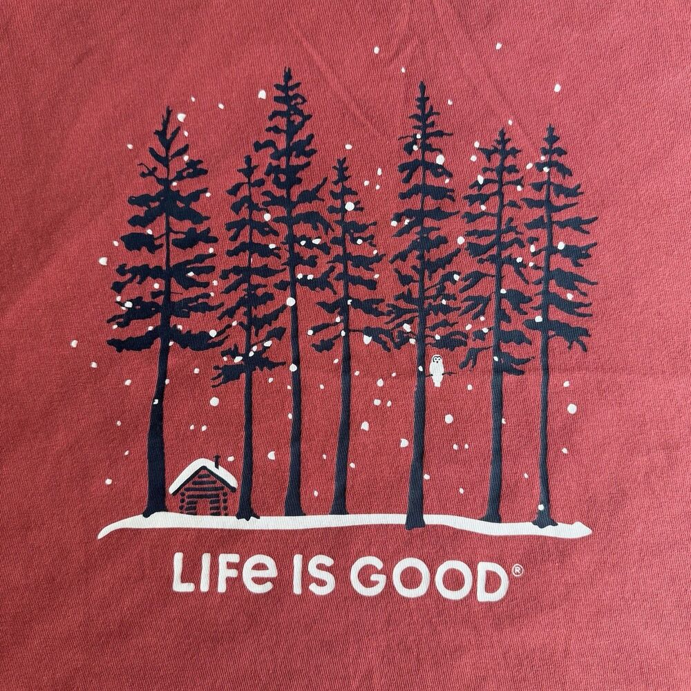 Life Is Good Winter Pine Tree Snow Scene Men's Short sleeve Crusher Tee XL